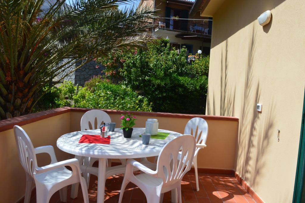 Casa Vacanza La Zanca ภายนอก รูปภาพ